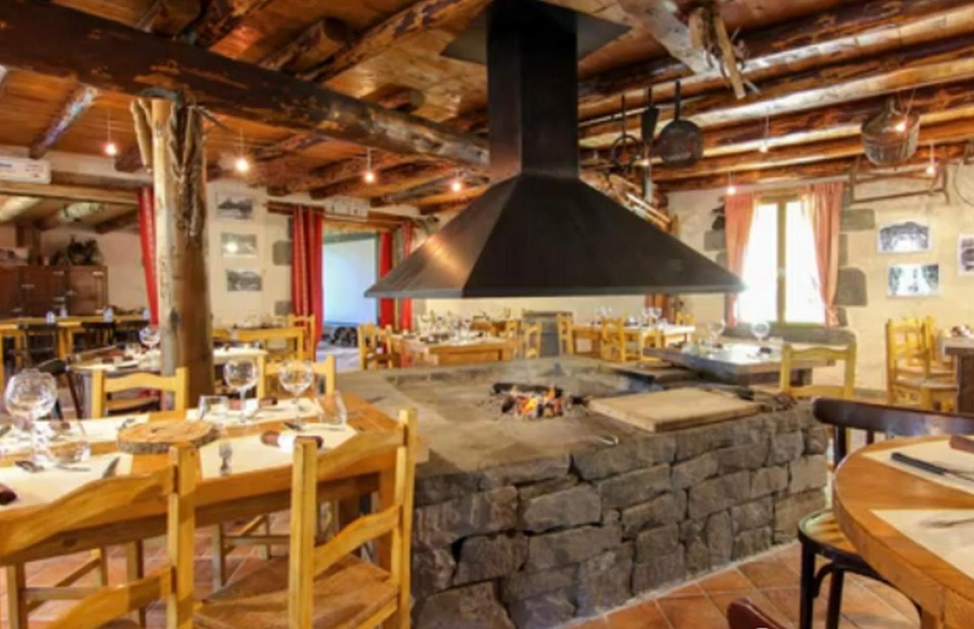Aux 500 Diables Eco Lodge - Hotel Chambon-sur-Lac Exterior foto